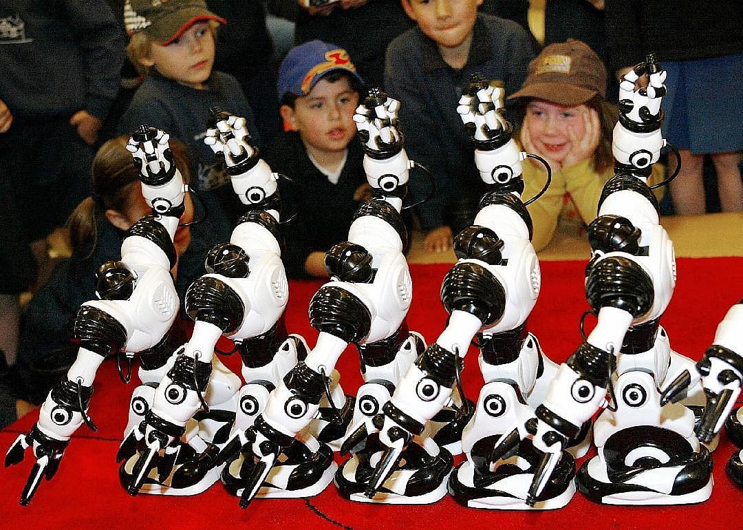 2004: Robosapien