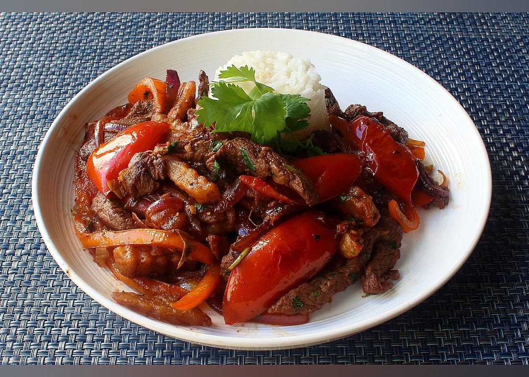 Lomo Saltado (Peruvian Steak Stir-Fry)