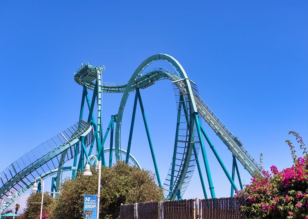The Emperor Dive Coaster.