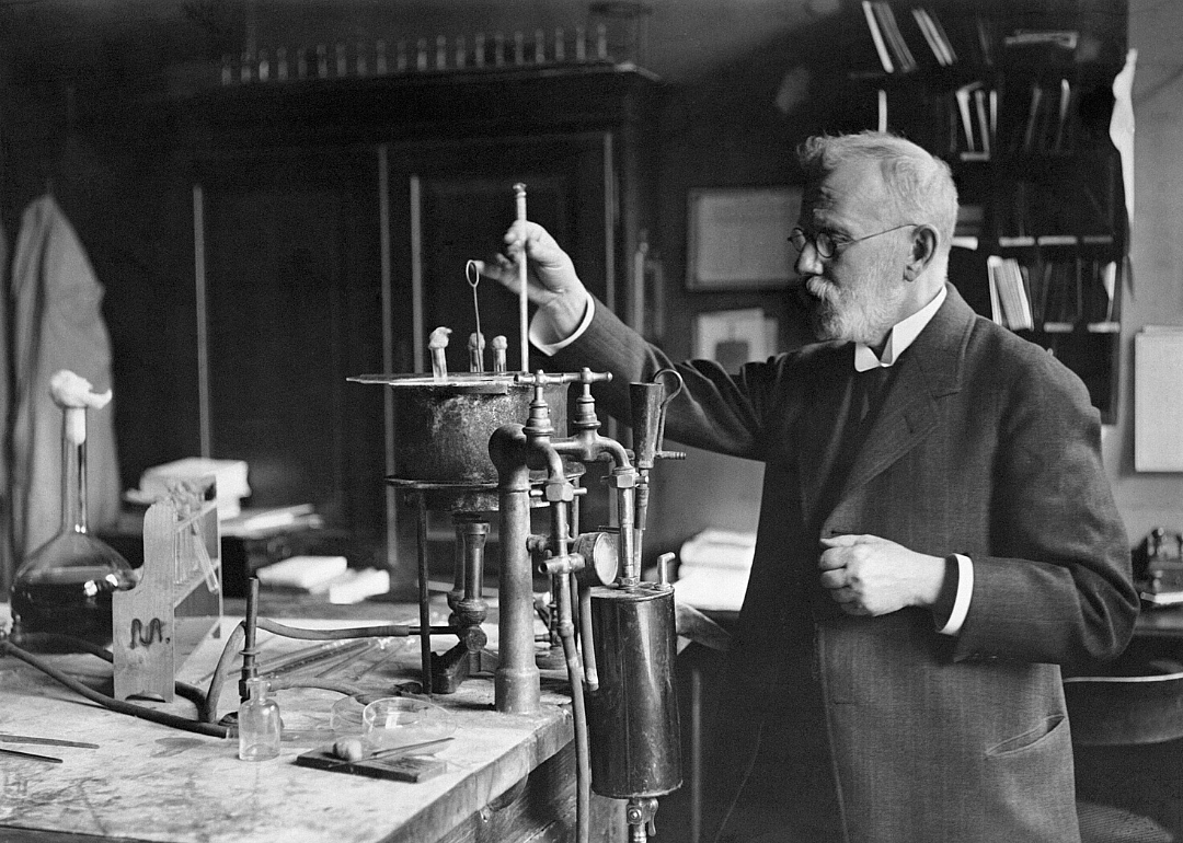 1909: First antibiotics