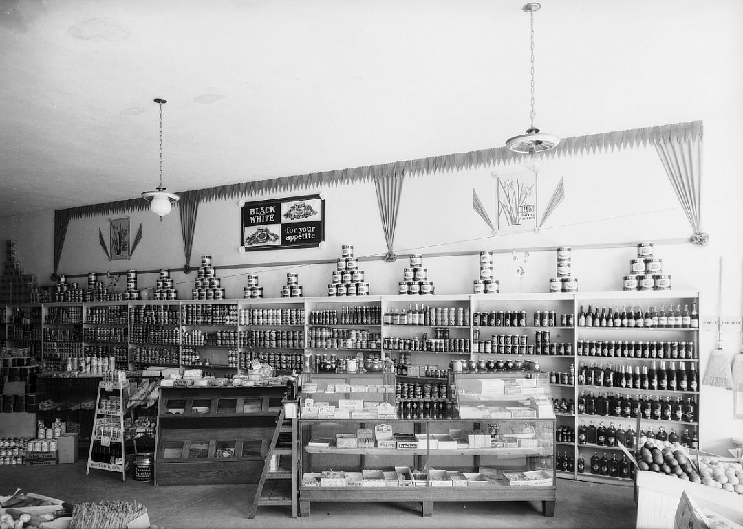 1933: Grocery pioneer predicts supermarkets’ domination of the industry