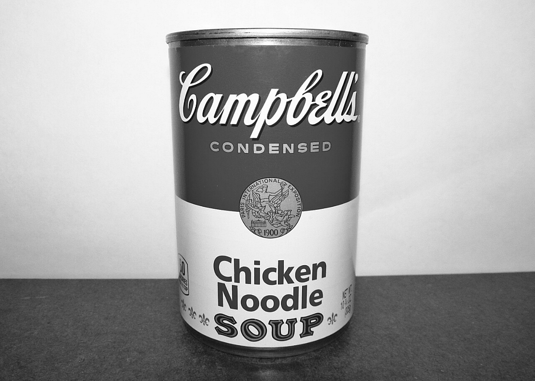 1934: Campell's introduces chicken noodle soup