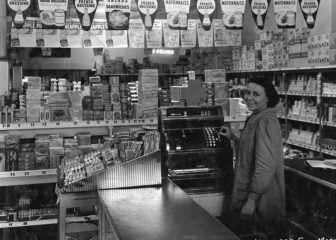1937: Self-checkout is born