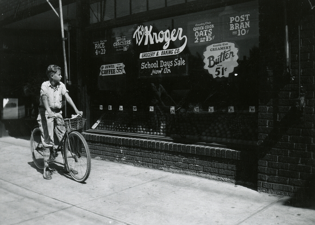 1922: Progressive Grocer magazine hits newsstands