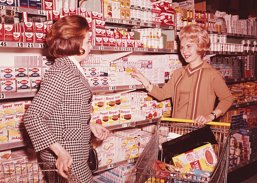 1972: Supermarkets introduce 24-hour service