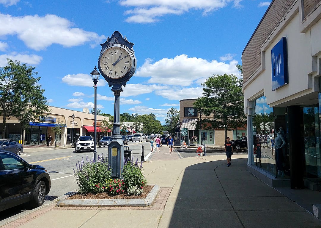 Historic street clock on Central Street in Wellesley Square.