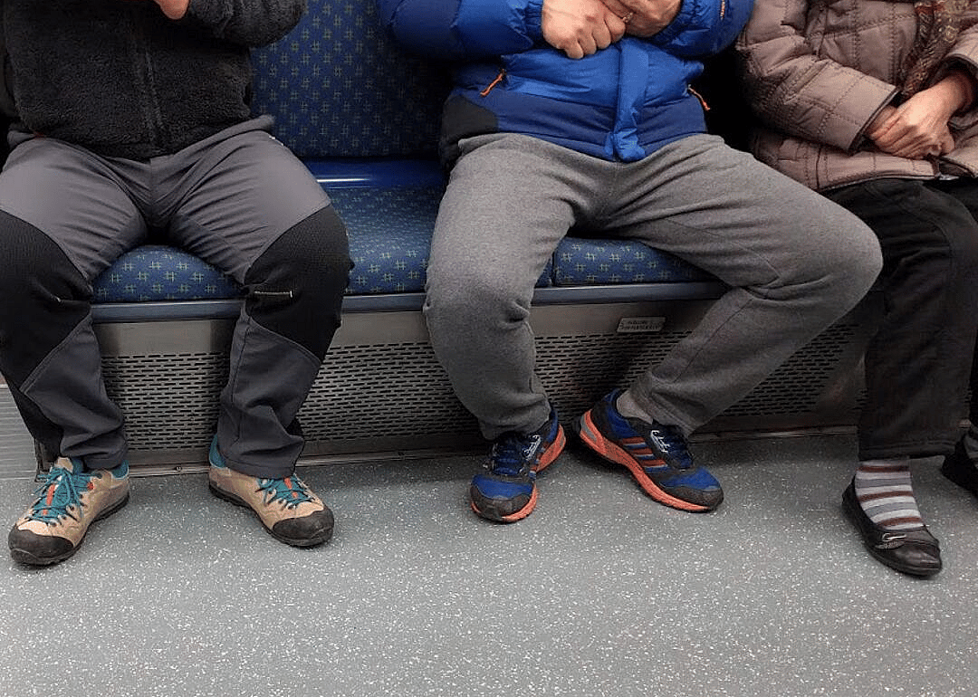 2014: Manspreading