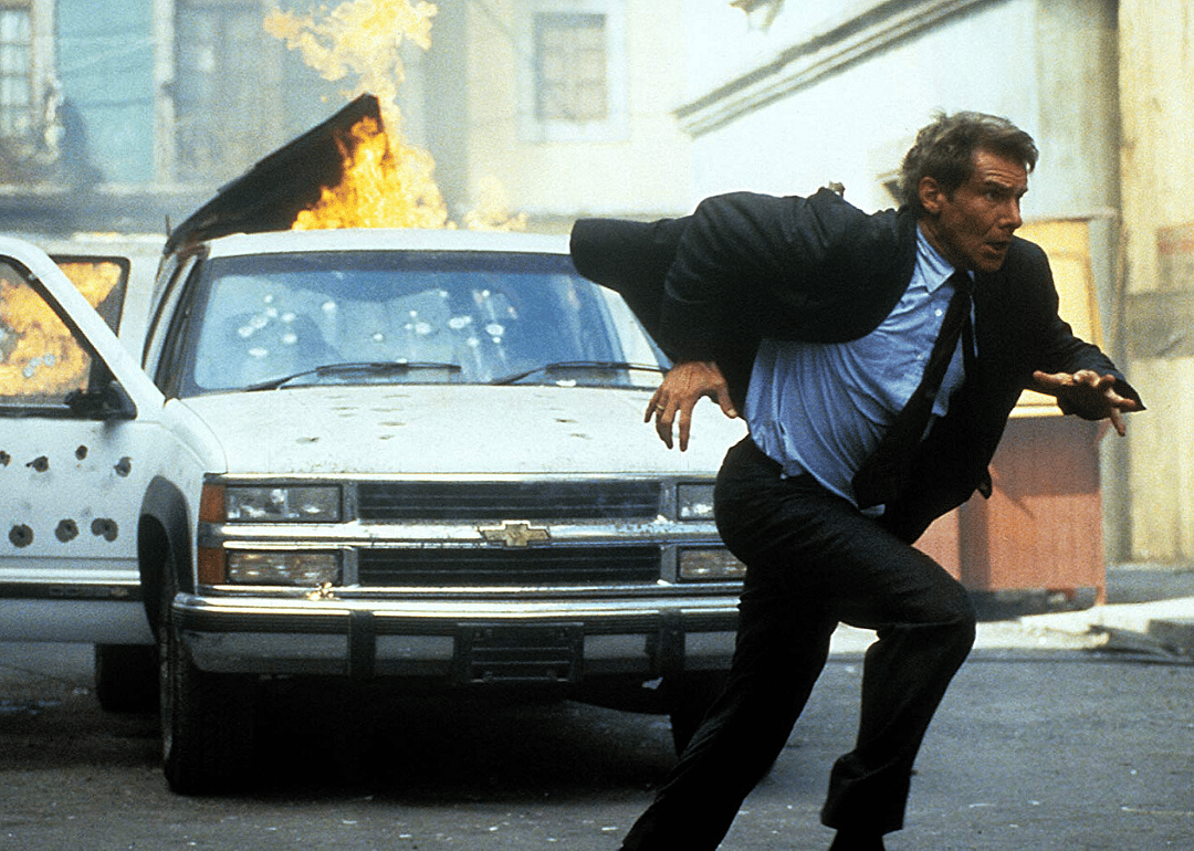 #32. Clear and Present Danger (1994)