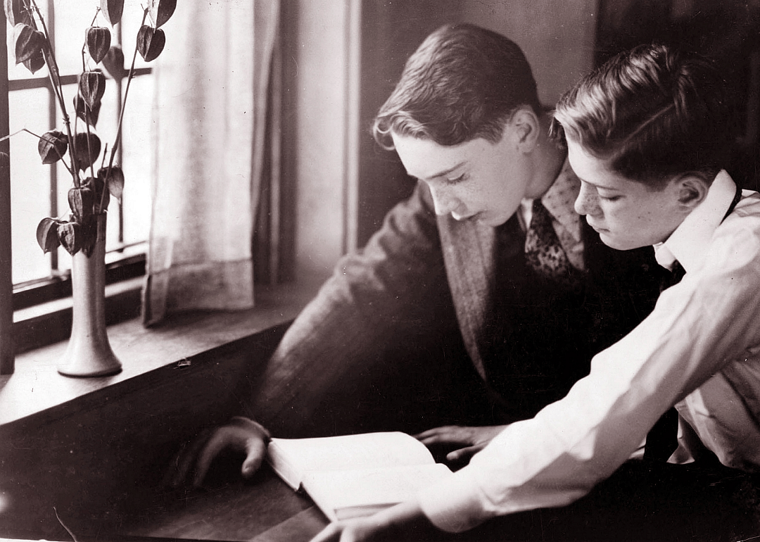 1900: The standardized test era begins