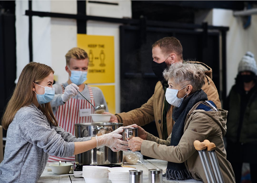 Volunteering (organizational and civic activities)
