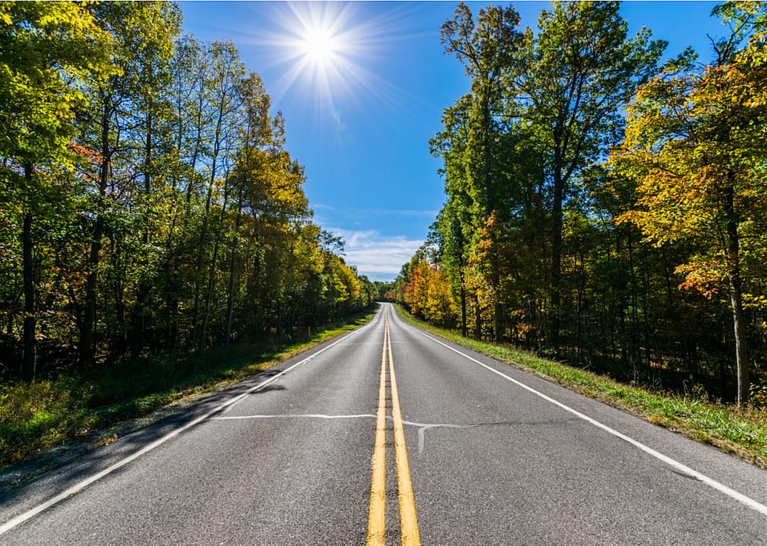 Lush farmland roads flowing around Raystown Lake, in Pennsylvania