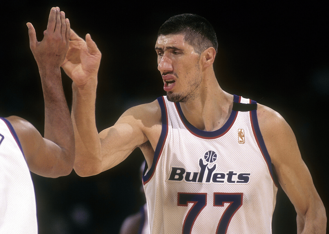 1993: Bullets teammates were tallest NBA tandem