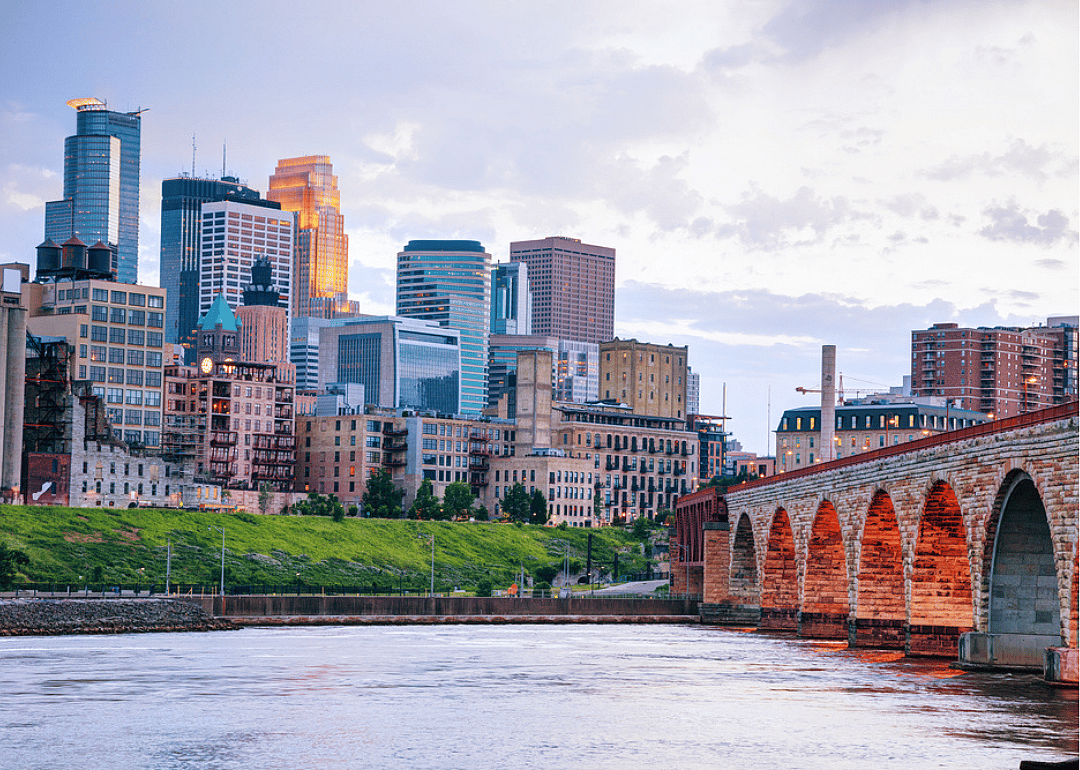 #16. Minnesota