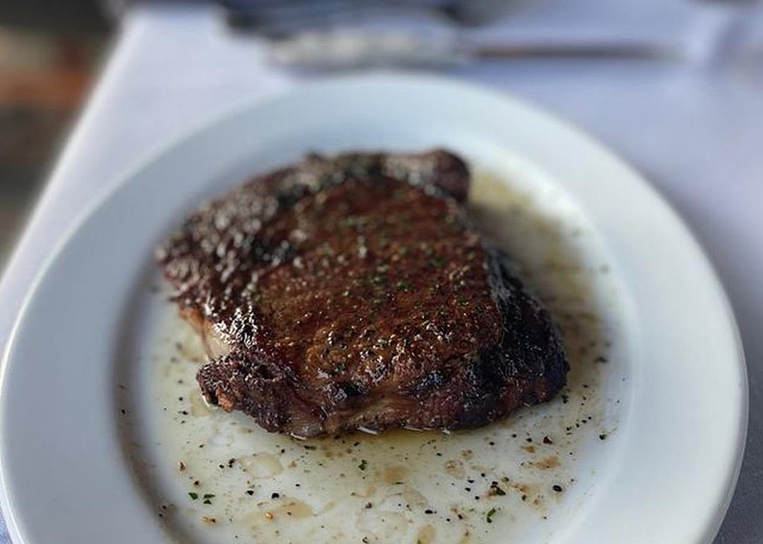 Columbus, Ohio: Mitchell's Ocean Club