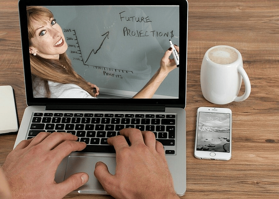 MOOCs