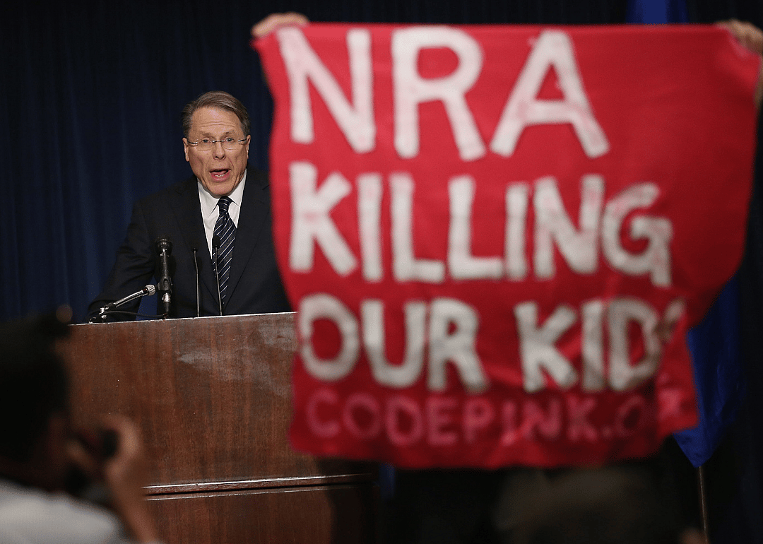 2012: NRA rejects gun controls after Sandy Hook massacre