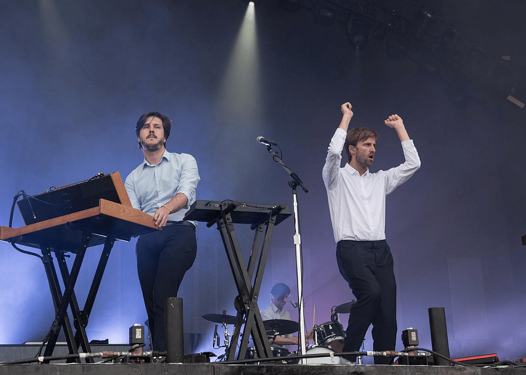 'Freeze, Melt' by Cut Copy