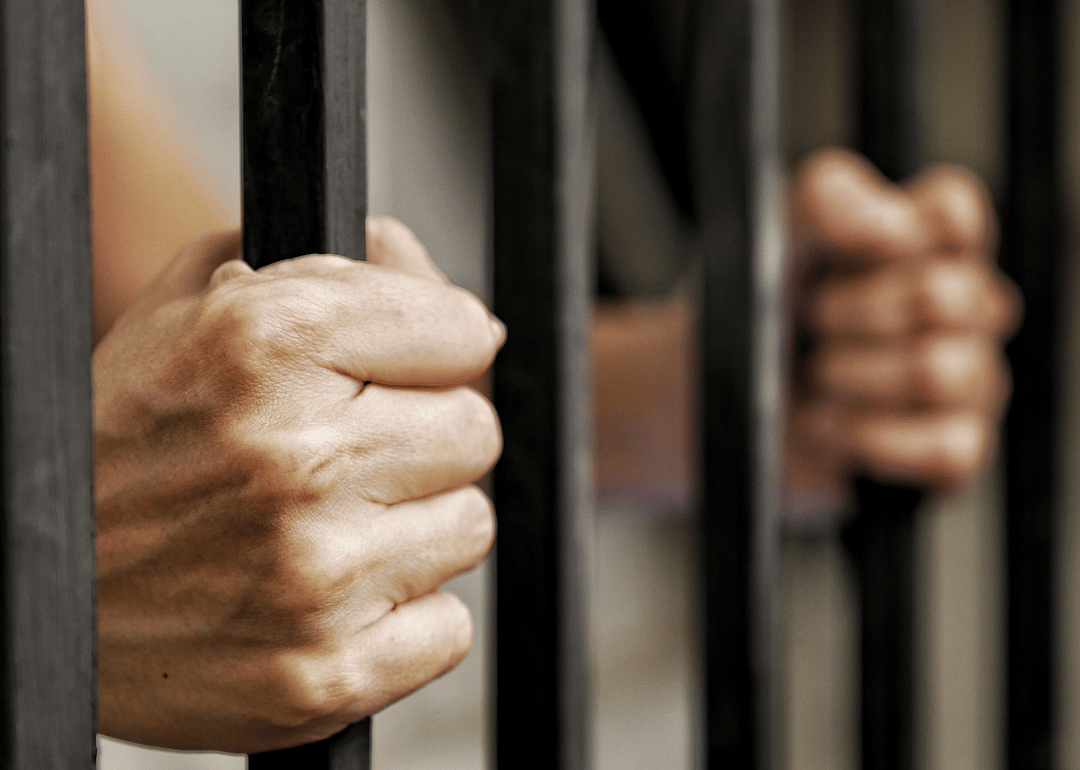 Faithless electors can be punished