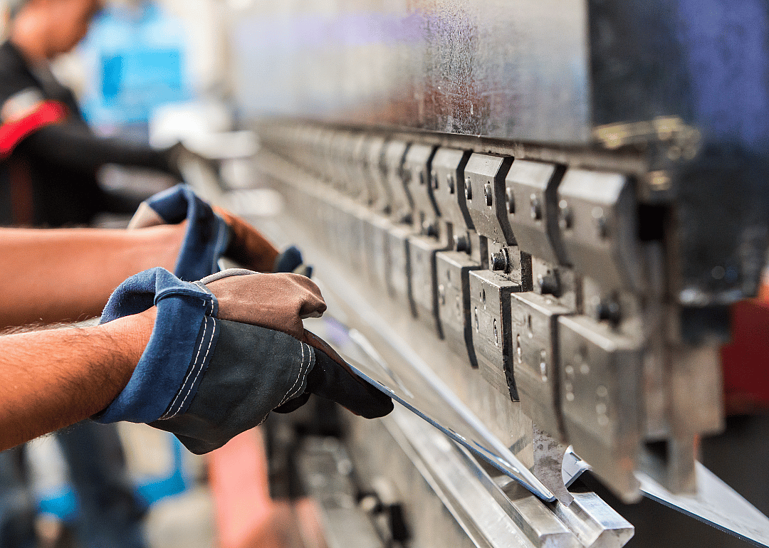 Georgia: Multiple machine tool setters, operators, and tenders, metal and plastic
