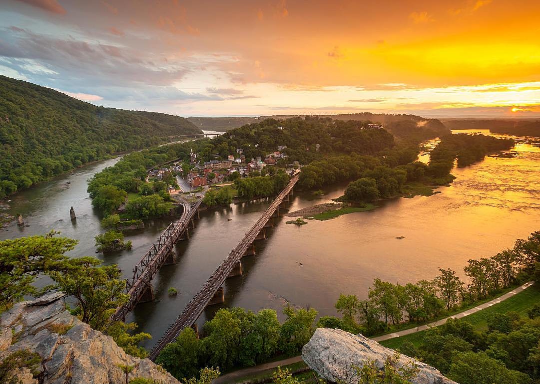 Clue: West Virginia