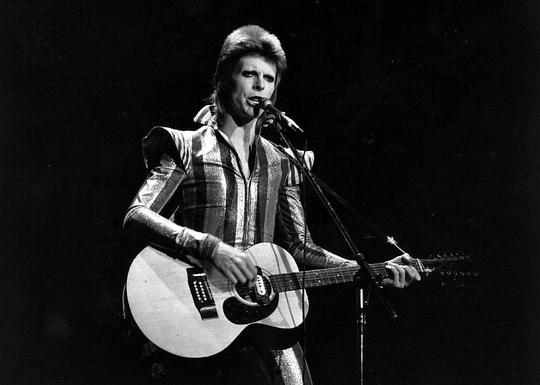 1970: A Ziggy Stardust wedding