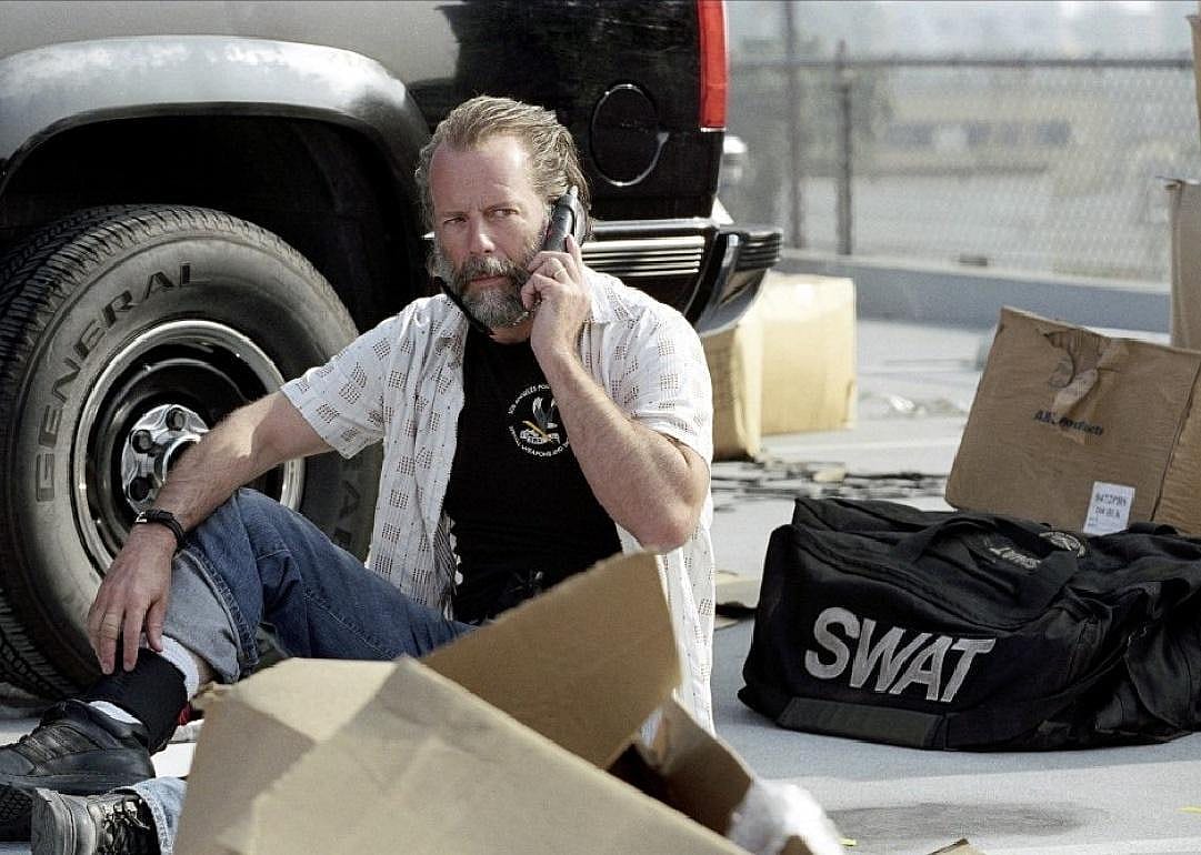 #28. Hostage (2005)