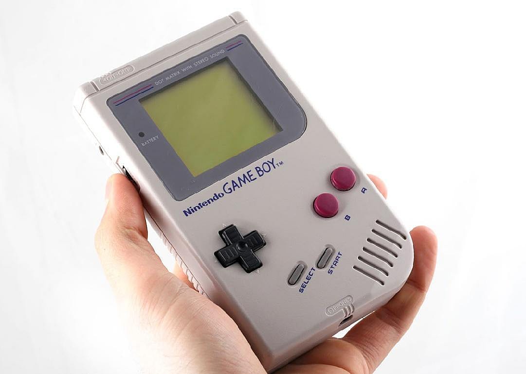 1989: Game Boy