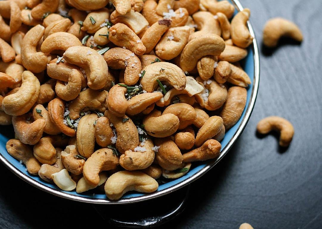 Yes: Cashews