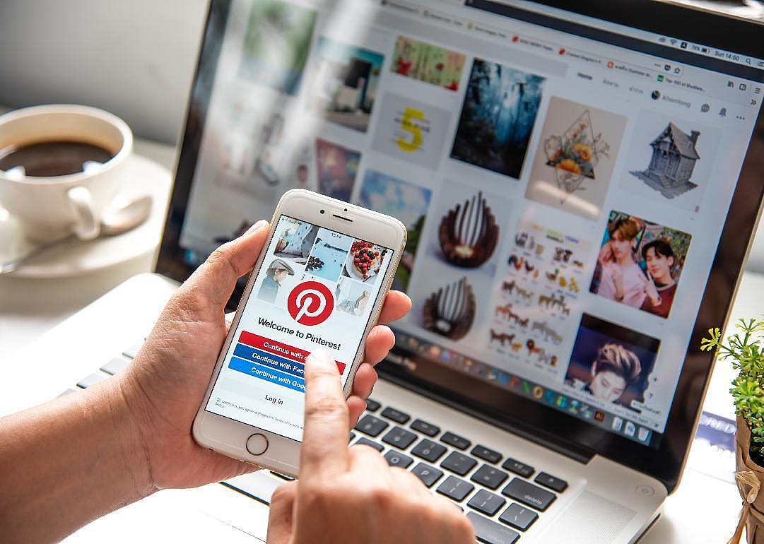2010: The Pinterest bride is born