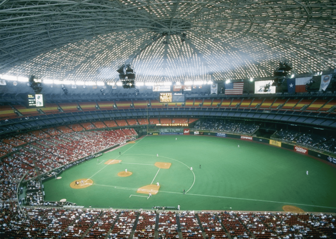 1966: AstroTurf debuts