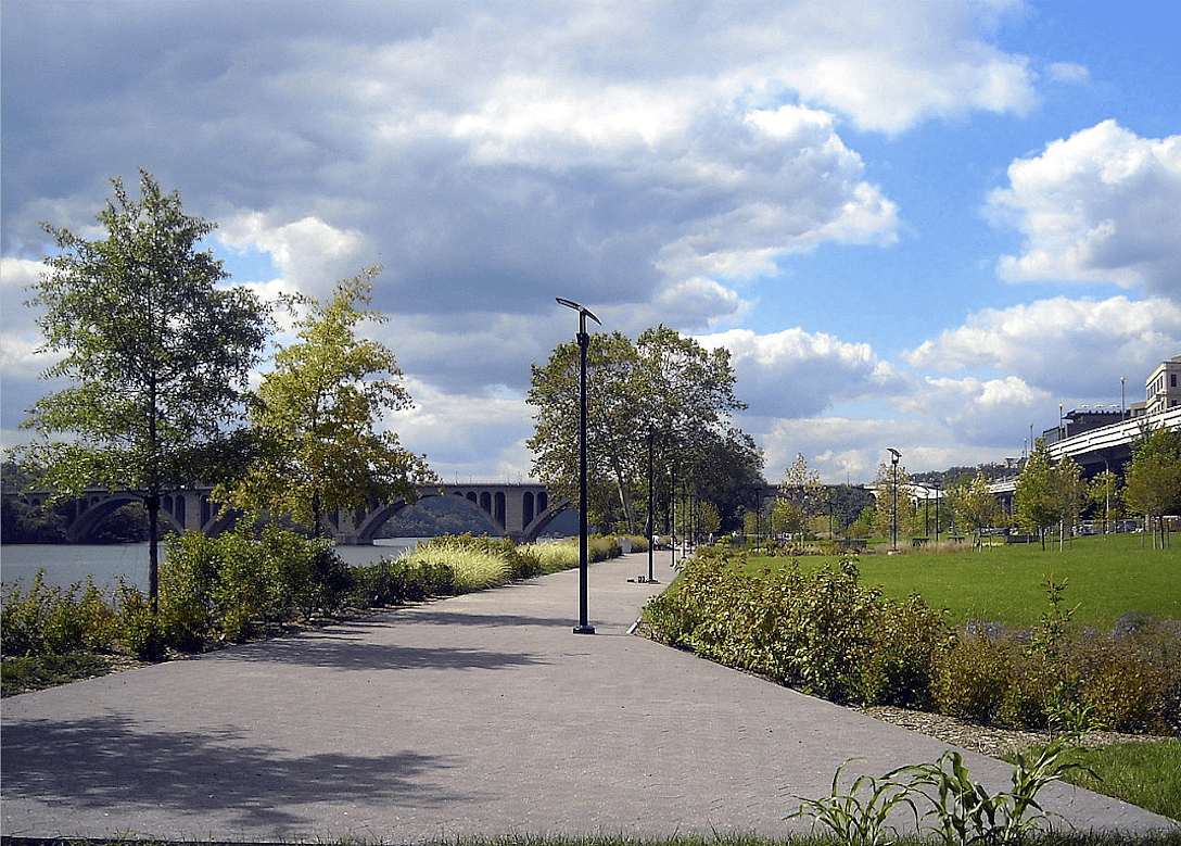 #3. Georgetown Waterfront Park