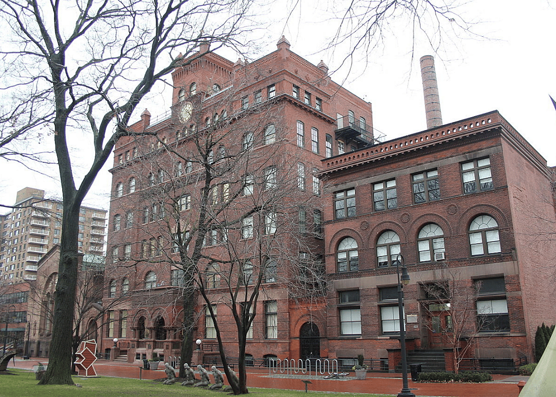 #10. Pratt Institute