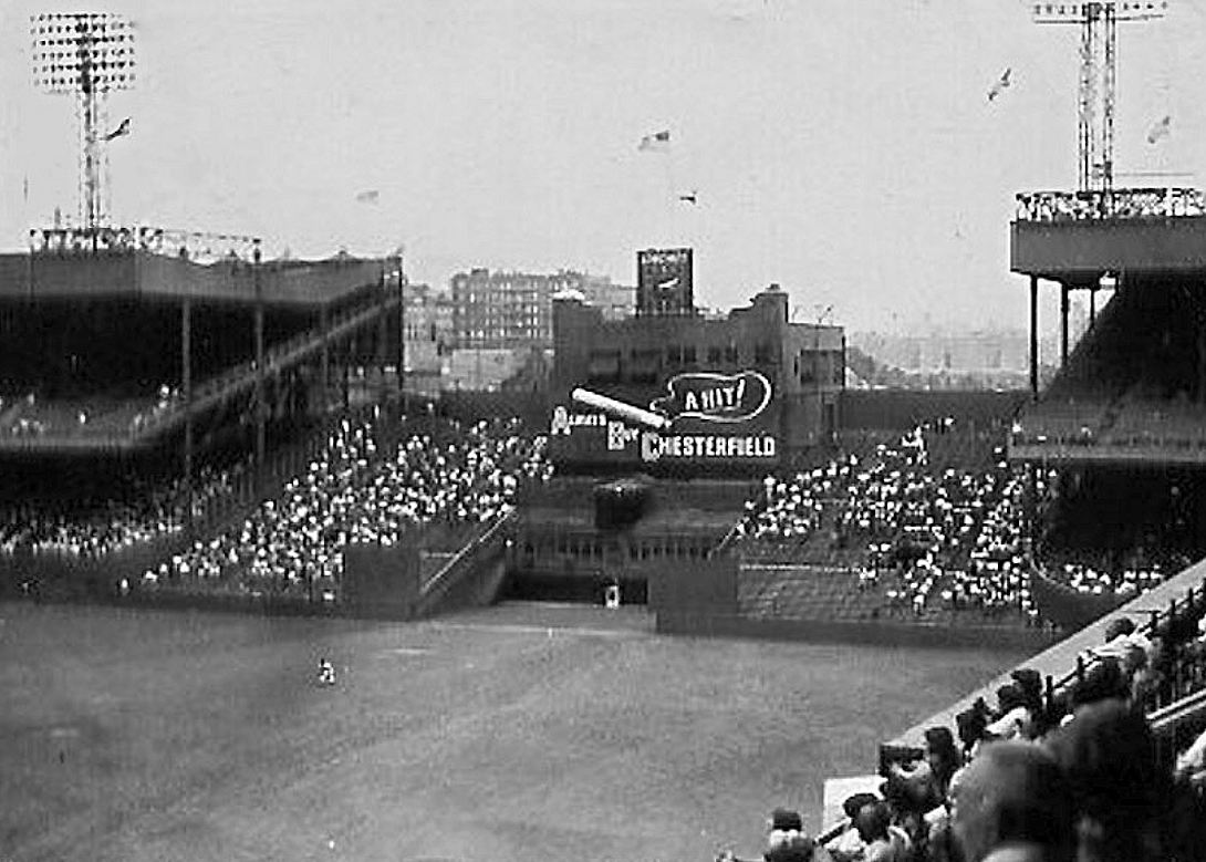 1957: IT'S OFFICIAL—GIANTS GO TO SAN FRANCISCO