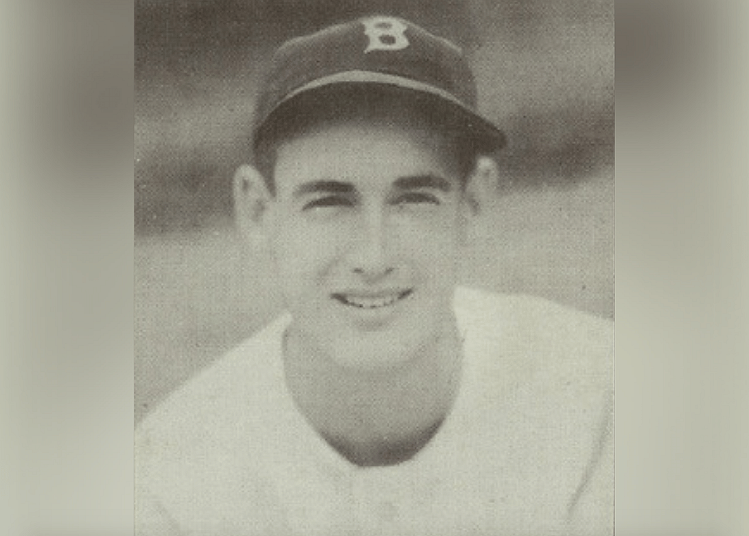 1941: WILLIAMS ENDS SEASON WITH .405 AVERAGE