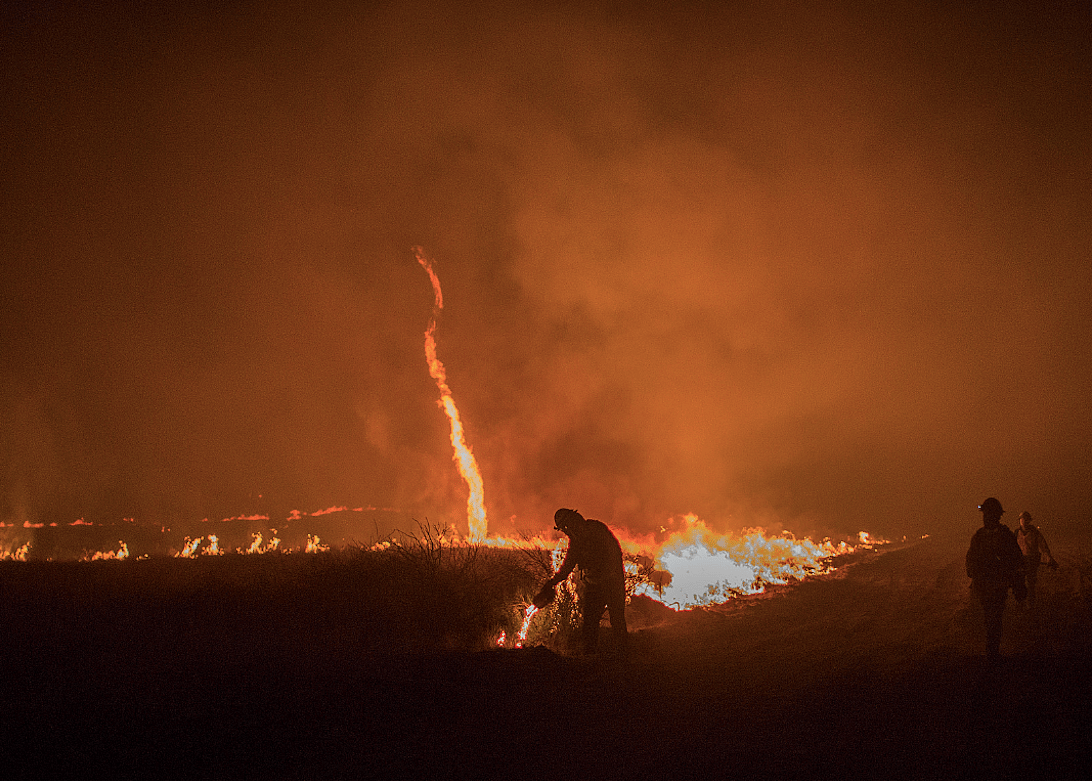 Fire whirl