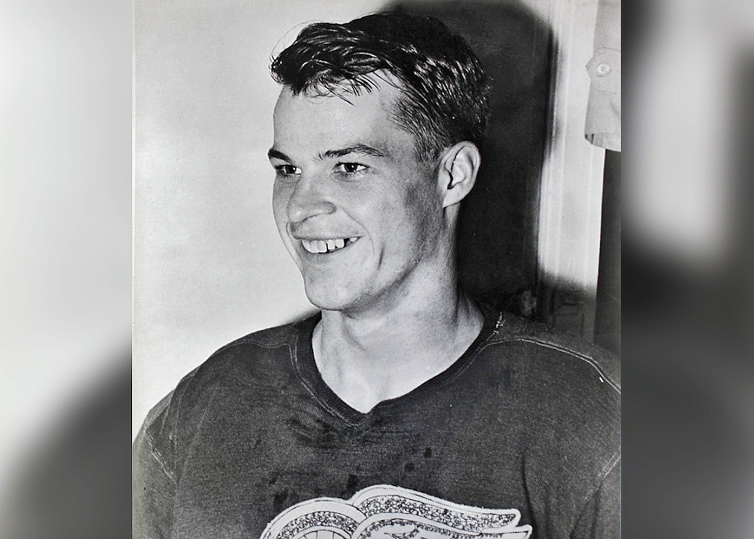 1946: GORDIE HOWE: PLAYER OF THE WEEK