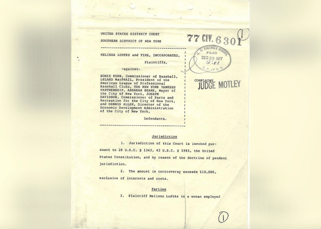 1978: Women reporters no longer banned from clubhouses