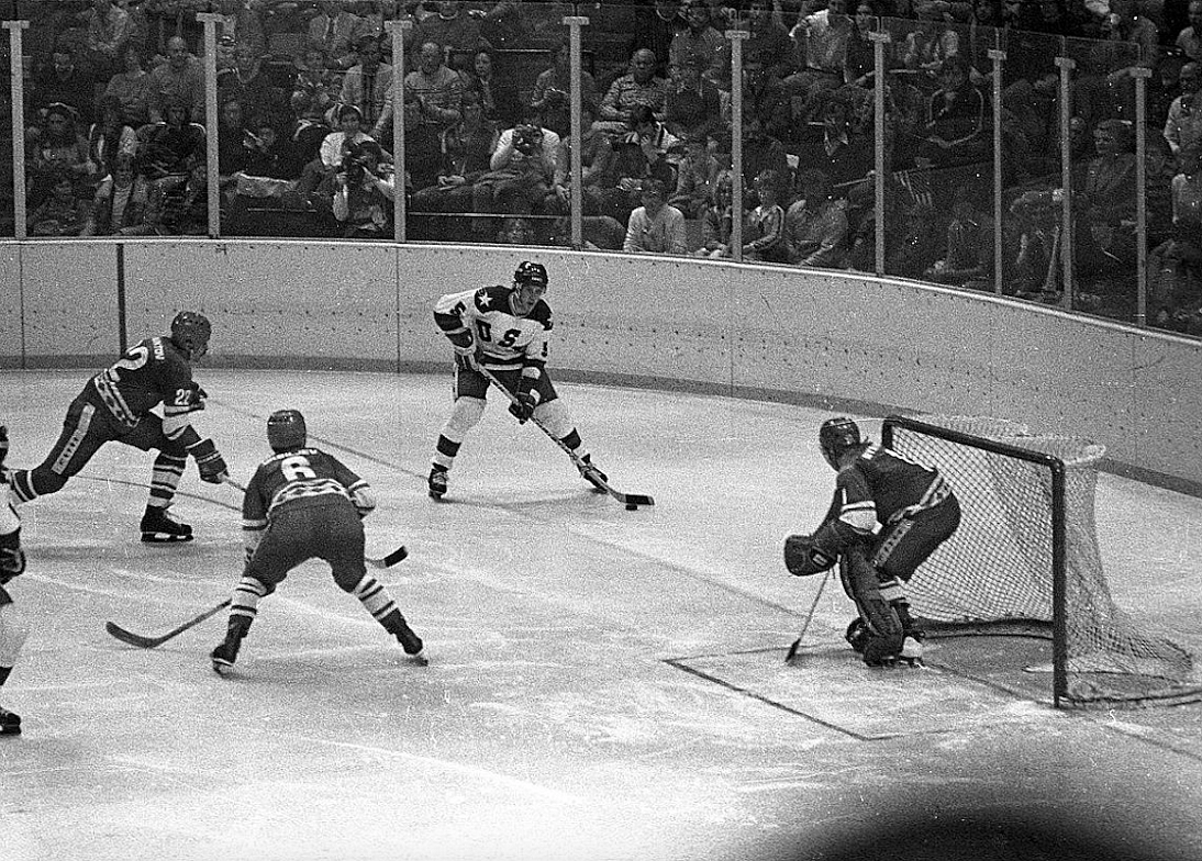 1980: U.S. SHOCKS RUSSIANS 4-3