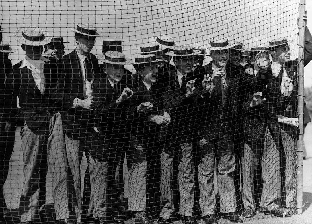 1945: TOM BROWN'S FIRST HOMER KEEPS ROE FROM SHUTOUT VICTORY 