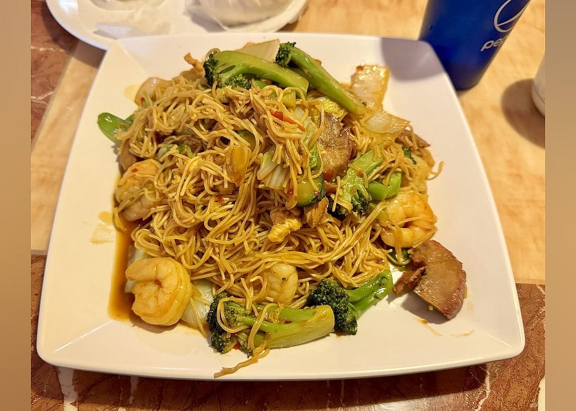 #10. Four Seasons Chinese Restaurant