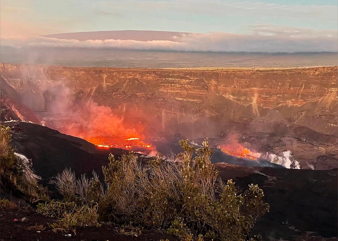 #14. Keanakakoi Crater Overlook
