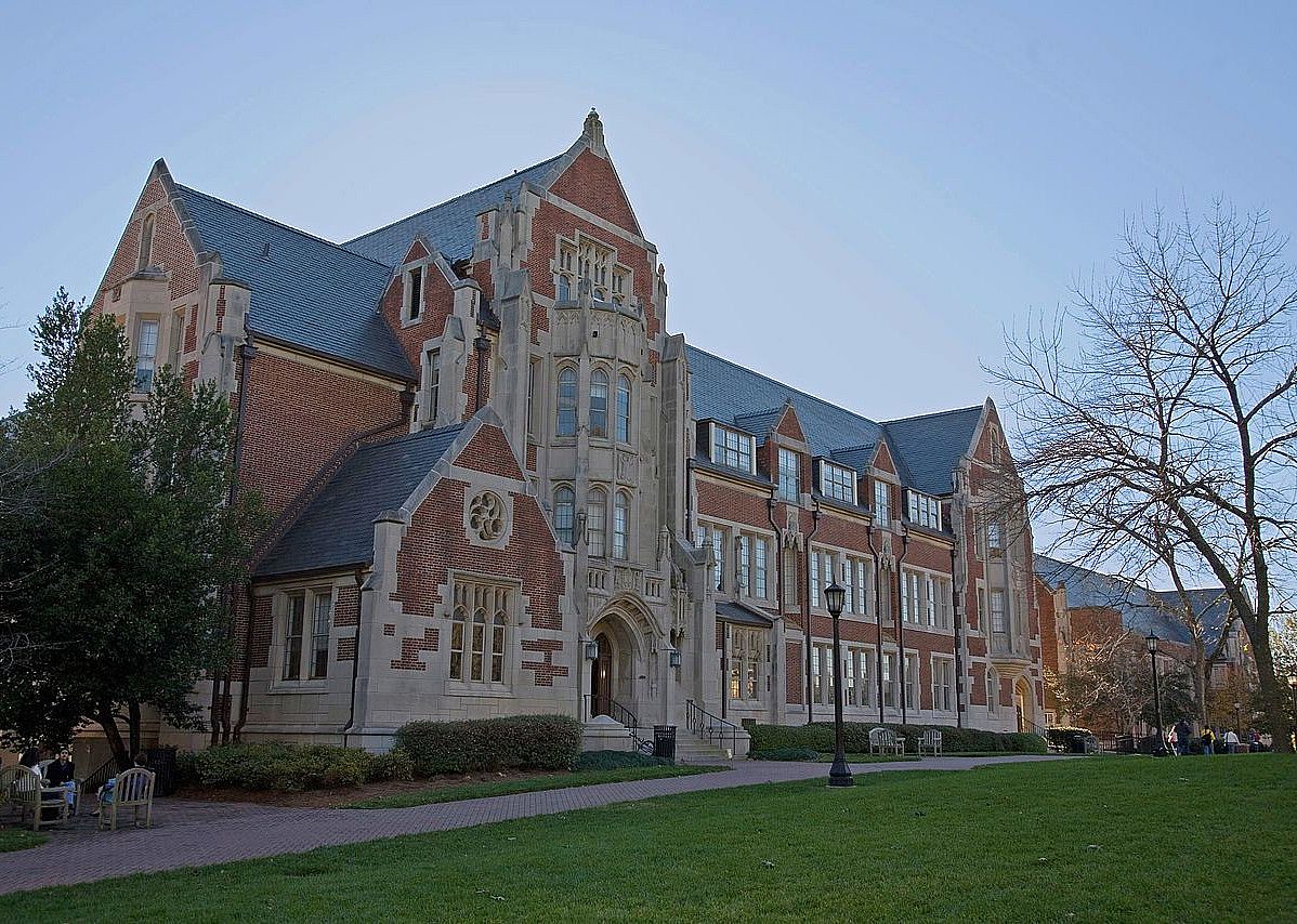 Agnes Scott College: ‘Scream 2’