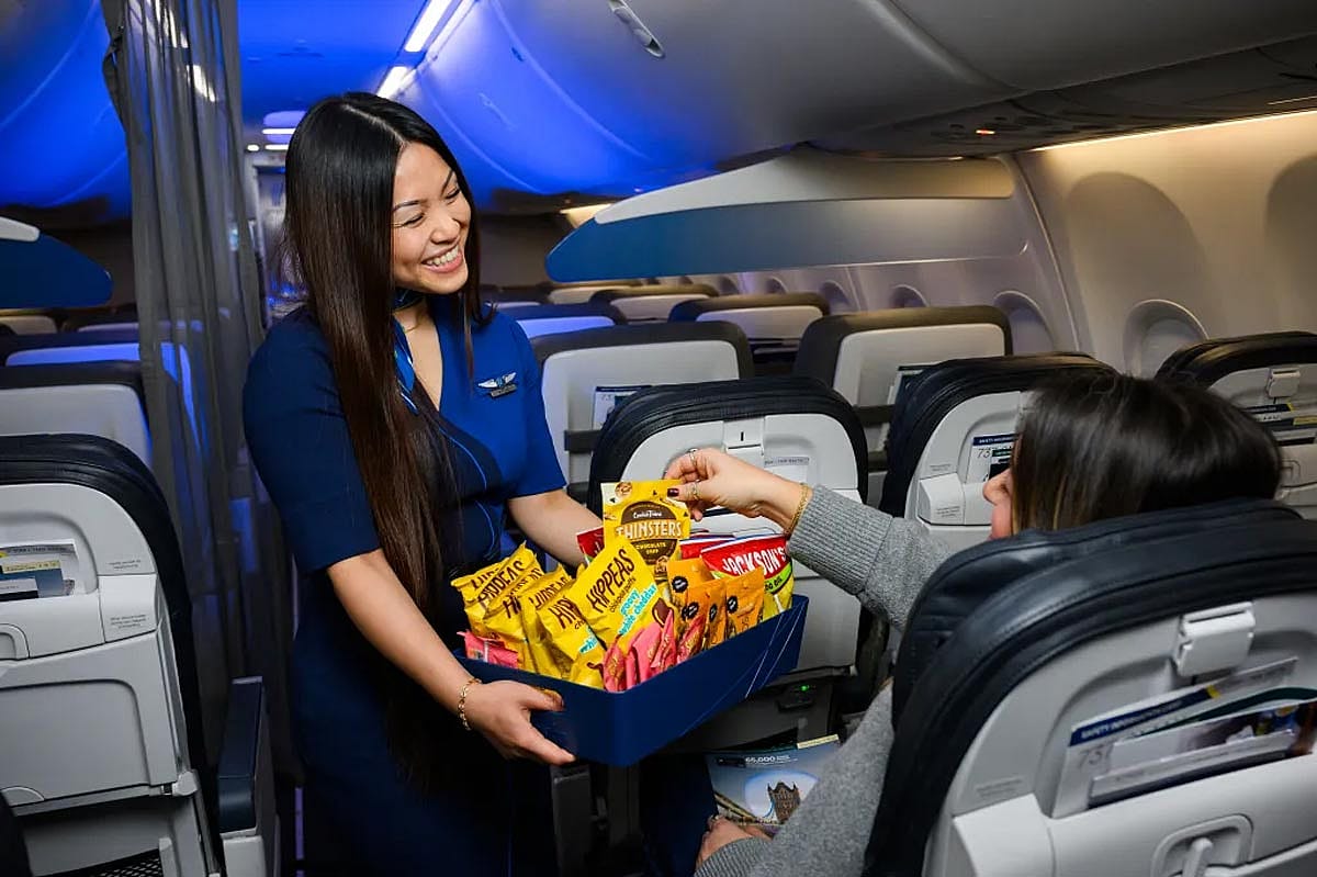 The Best GLP-1-Friendly Airline Snacks