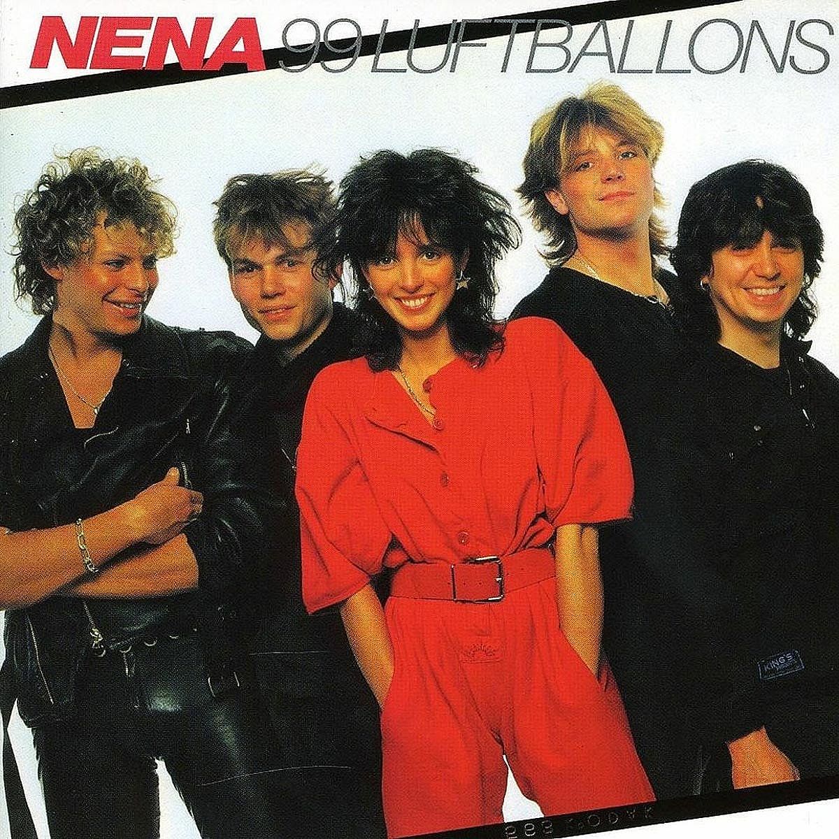 Cover for the single 99 Luftballons by Nena