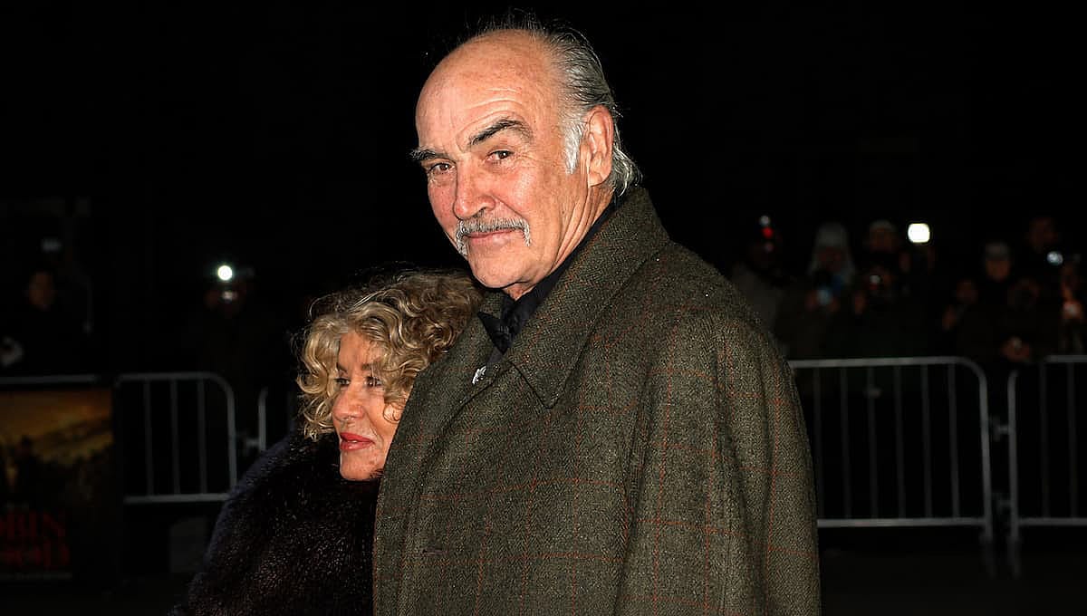 Sean Connery with his wife Micheline Roquebrune before the reception to the European Film Award in the Arena in Berlin.