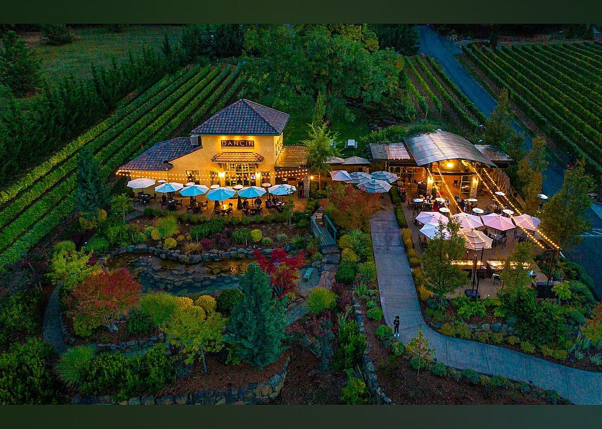#5. DANCIN Vineyards