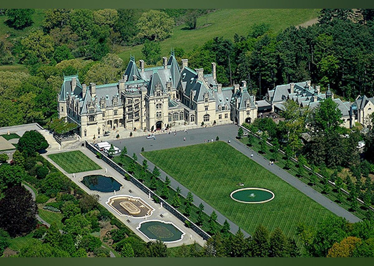 #1. Biltmore Estate