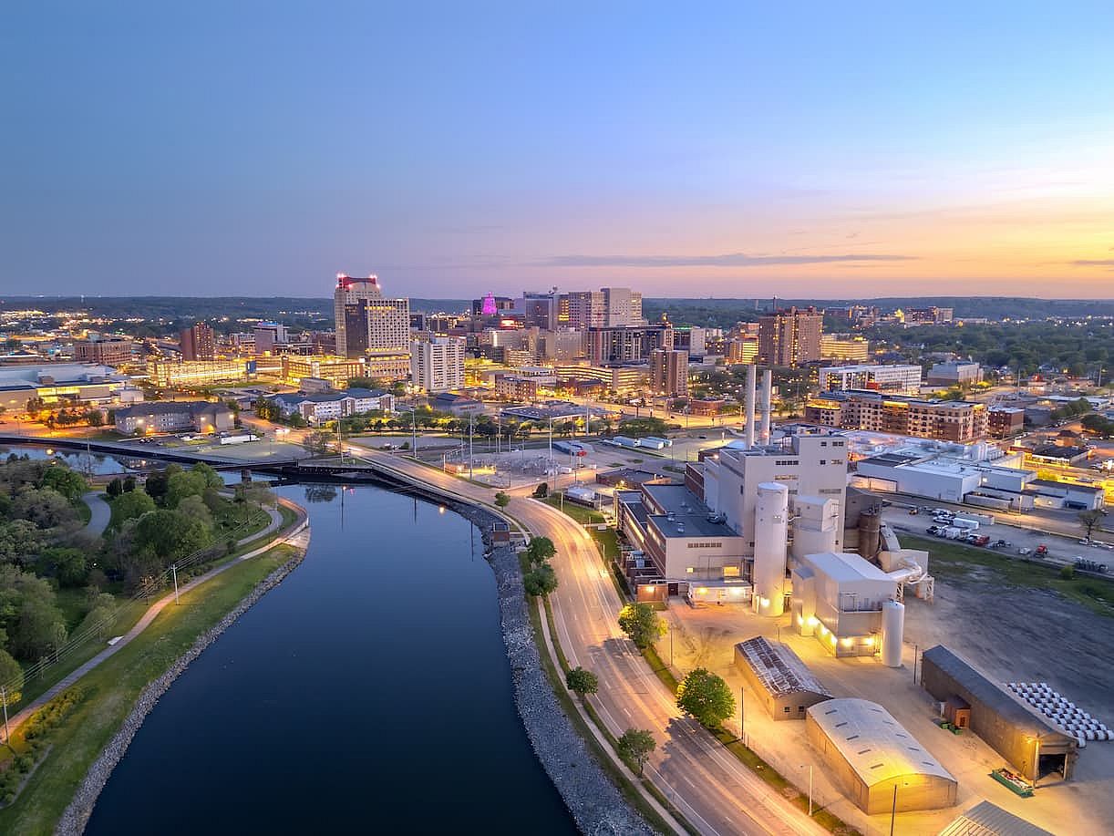 Rochester, Minnesota, USA Cityscape over the Zumbro River