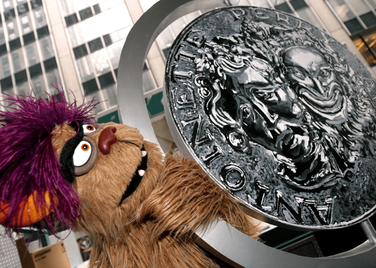 2004: Avenue Q