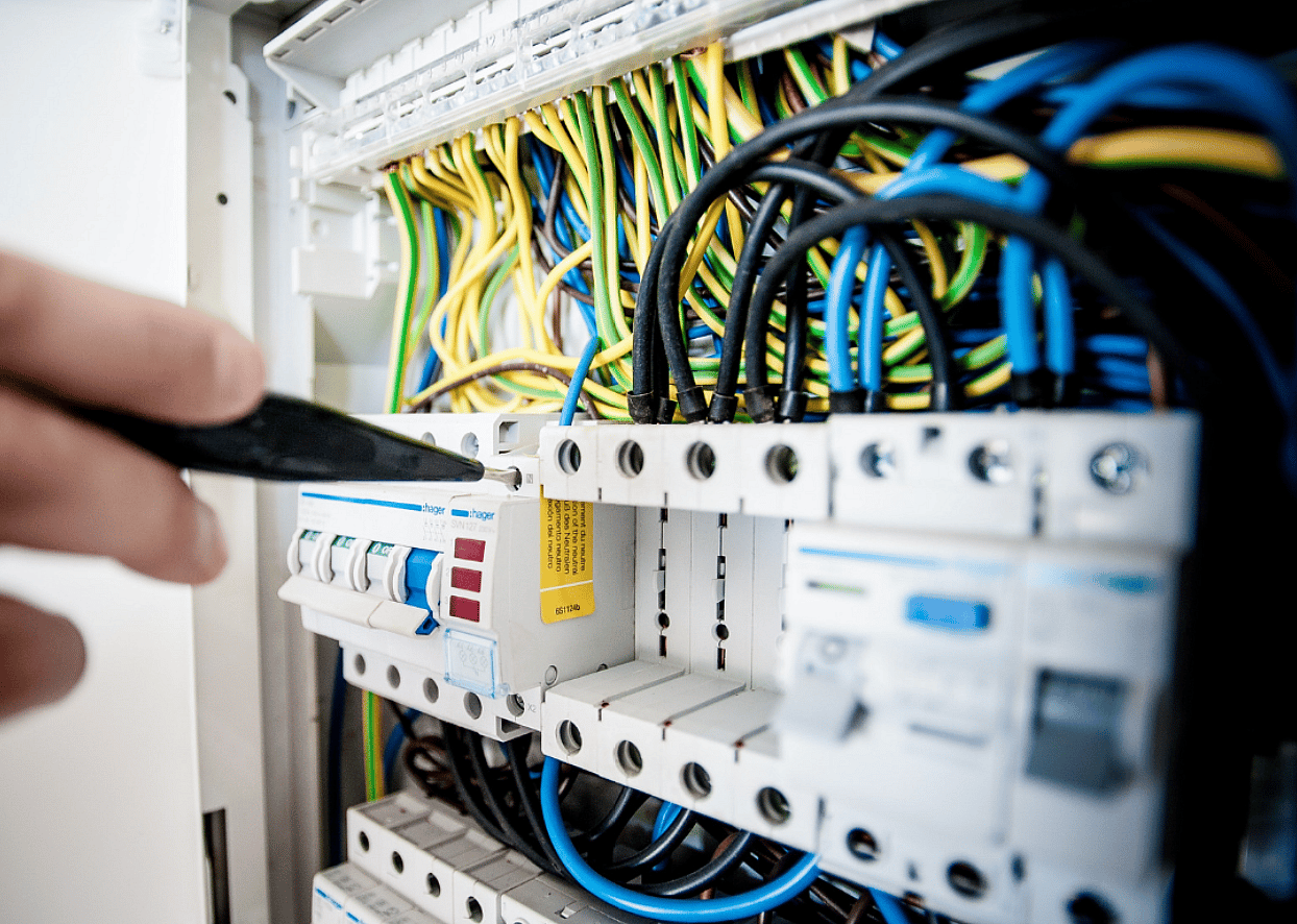 #74. Electrical engineering technology